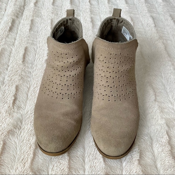Toms Suede Ankle Boots - Picture 2 of 5